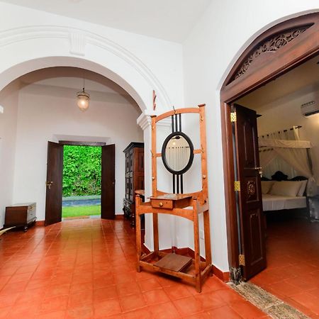 Hill House Villa - Two Bedroom Гале Екстериор снимка