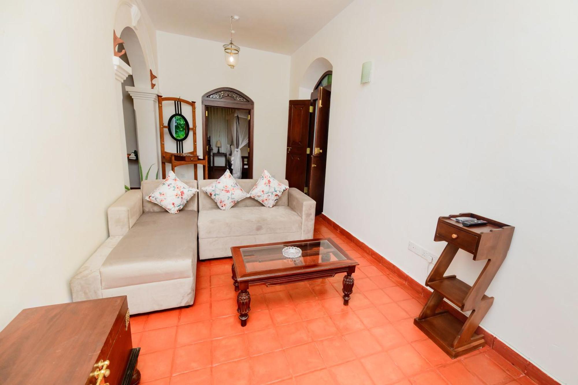 Hill House Villa - Two Bedroom Гале Екстериор снимка